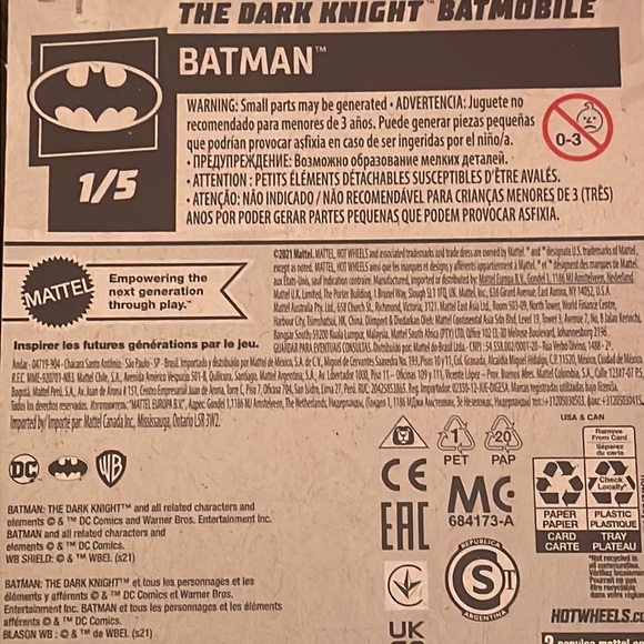 Dark Knight Batmobile : Batman Trilogy - Picture 8 of 11